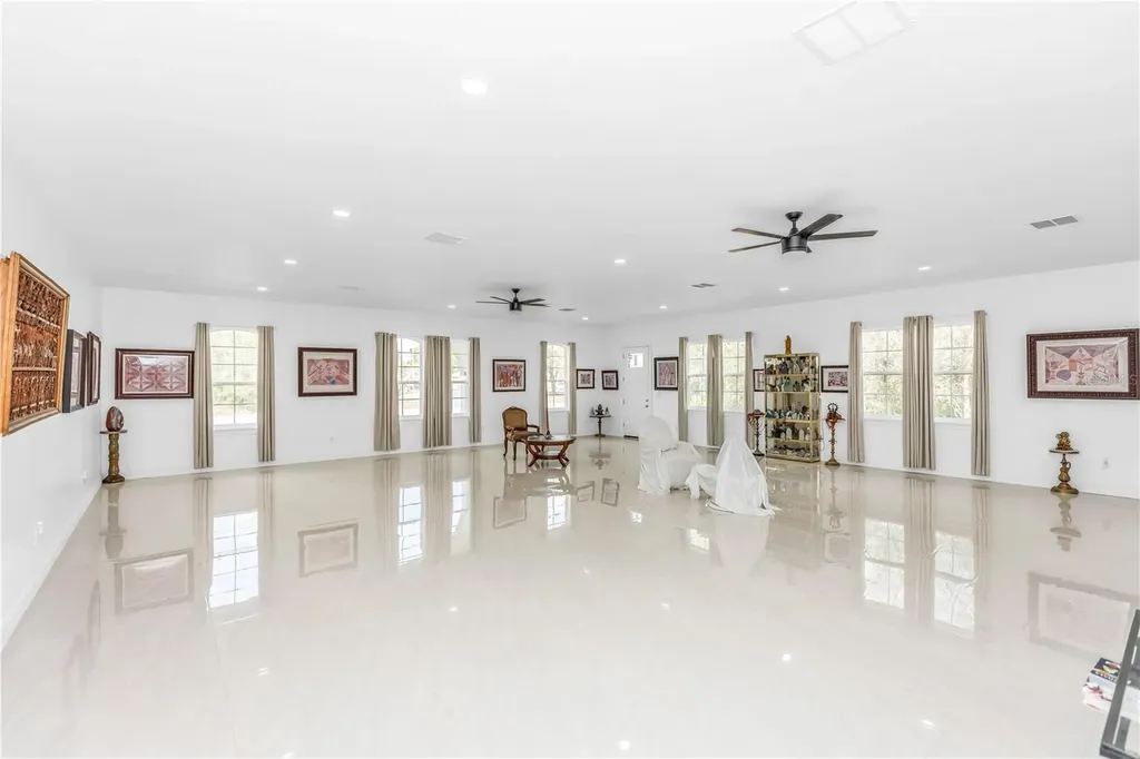 3307 Dallas Boulevard Orlando FL 32833