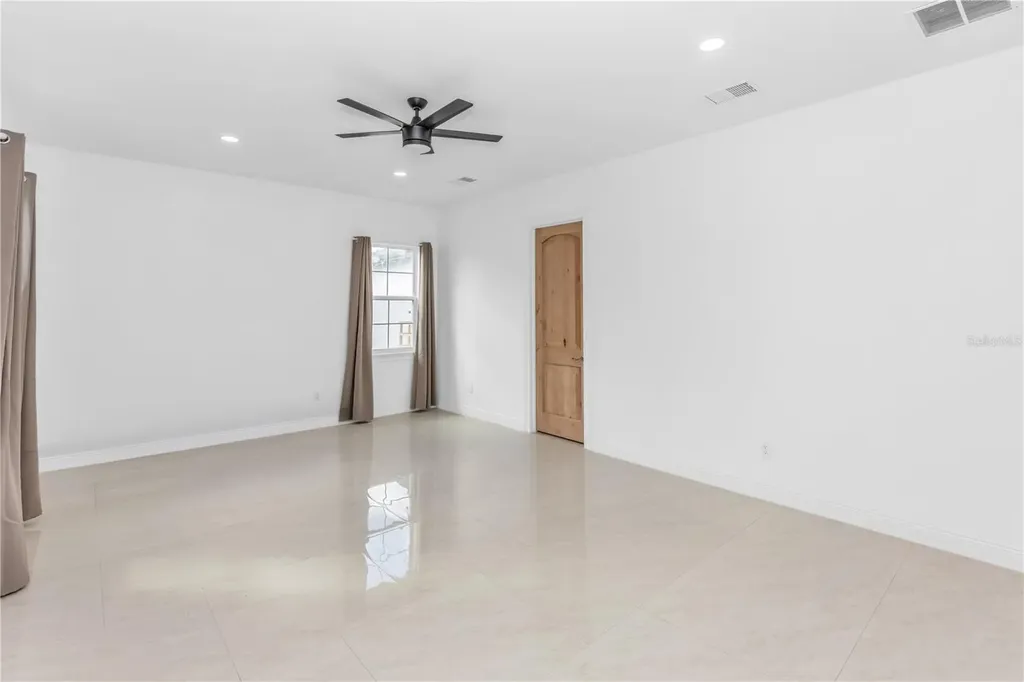 3307 Dallas Boulevard Orlando FL 32833