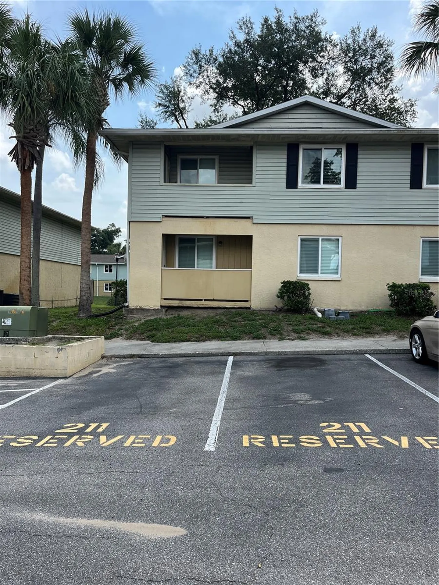 211 Thorn Tree Place Brandon FL 33510