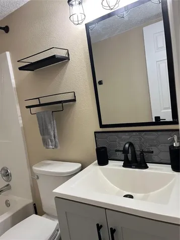 211 Thorn Tree Place Brandon FL 33510