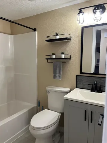 211 Thorn Tree Place Brandon FL 33510