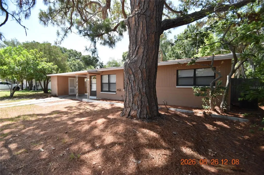 4414 W Wyoming Avenue Tampa FL 33616