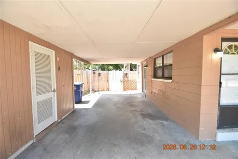 4414 W Wyoming Avenue Tampa FL 33616