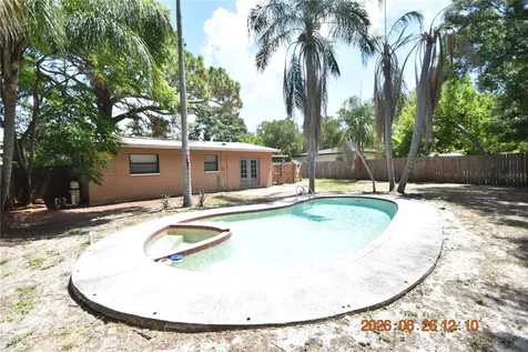 4414 W Wyoming Avenue Tampa FL 33616