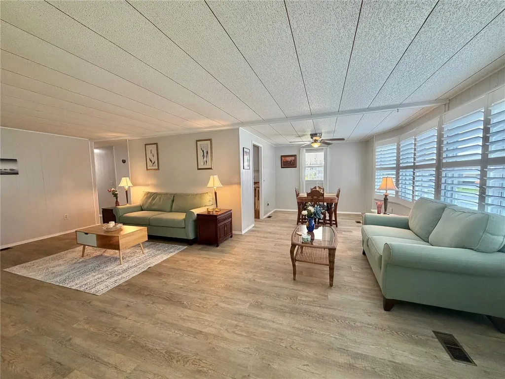 105 Temple Cove W Leesburg FL 34748