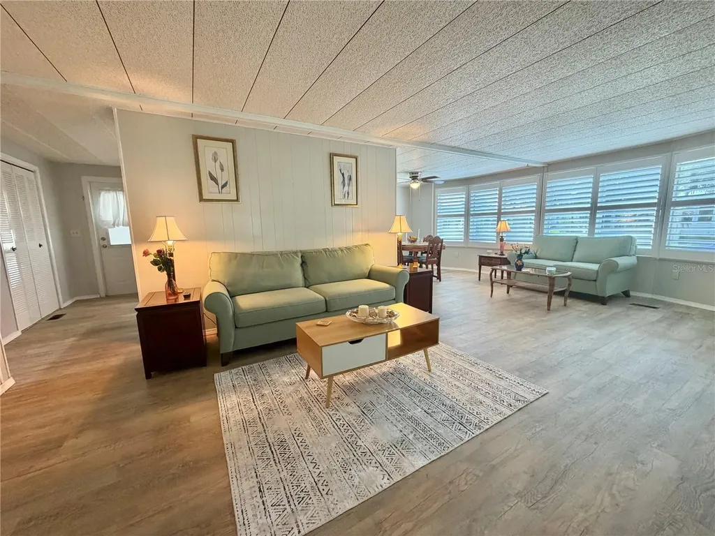 105 Temple Cove W Leesburg FL 34748