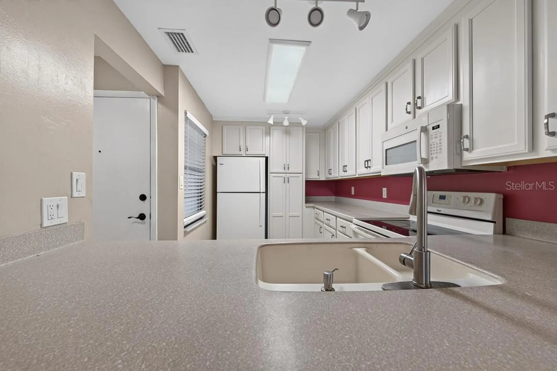 12300 Vonn Road Largo FL 33774
