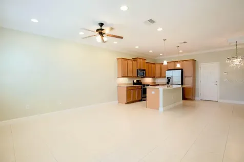 16856 Dorman Road Lithia FL 33547