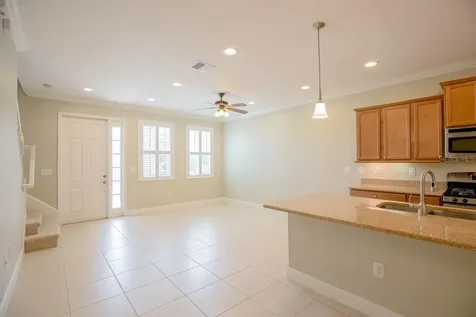 16856 Dorman Road Lithia FL 33547