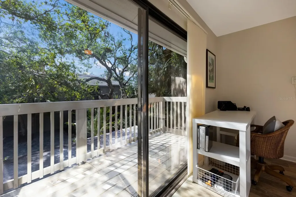 1479 Landings Circle Sarasota FL 34231