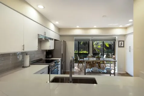 1479 Landings Circle Sarasota FL 34231