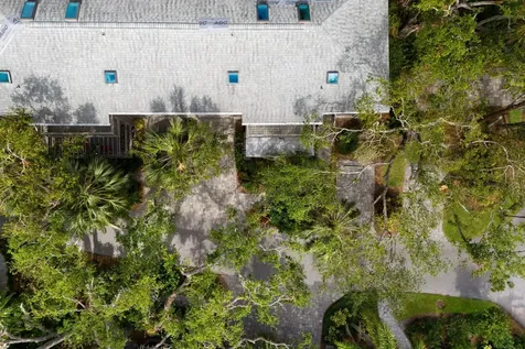 1479 Landings Circle Sarasota FL 34231