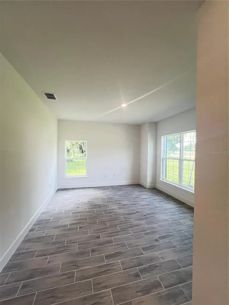 36861 Hidden View Circle Dade City FL 33523