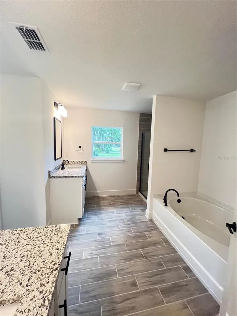 36861 Hidden View Circle Dade City FL 33523