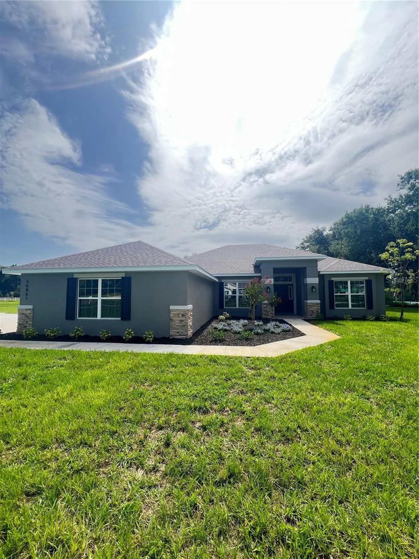 36861 Hidden View Circle Dade City FL 33523