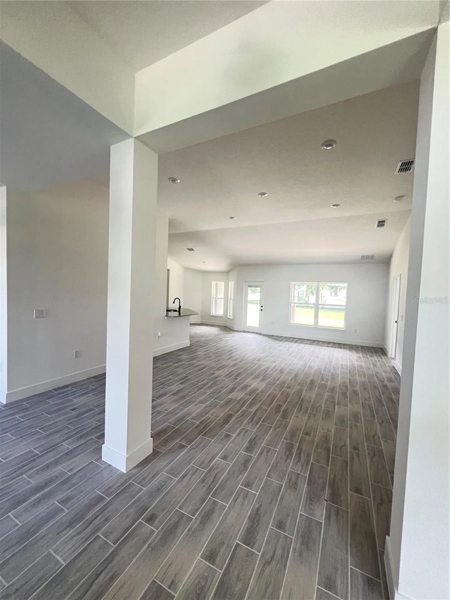 36861 Hidden View Circle Dade City FL 33523