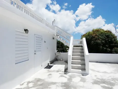 37 Calle Coral Vieques PR 00765