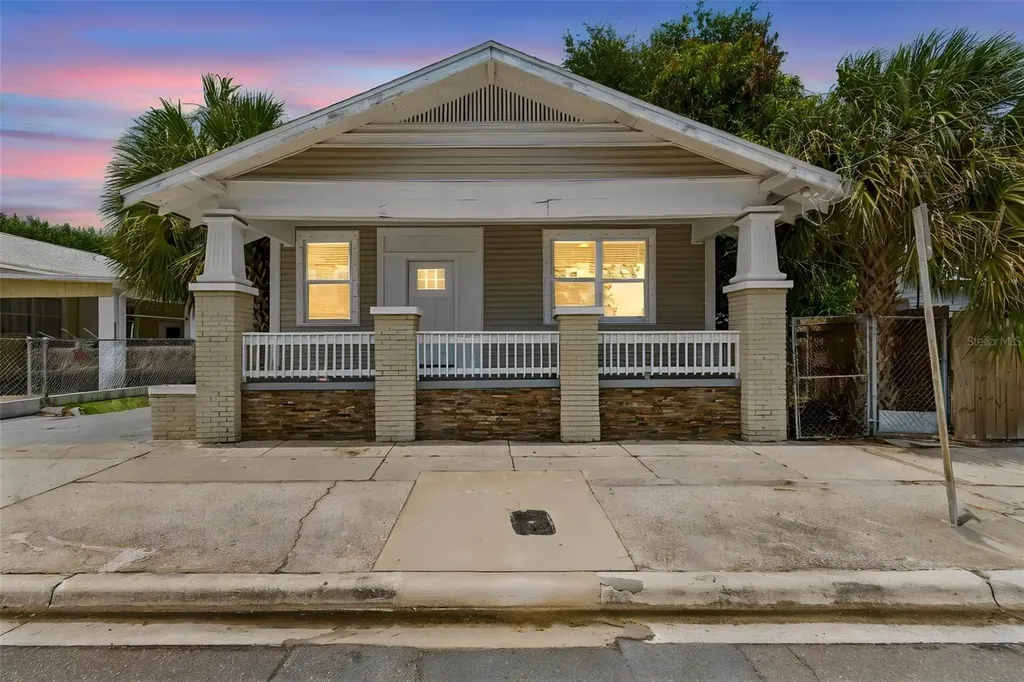 1522 E 21st Avenue Tampa FL 33605