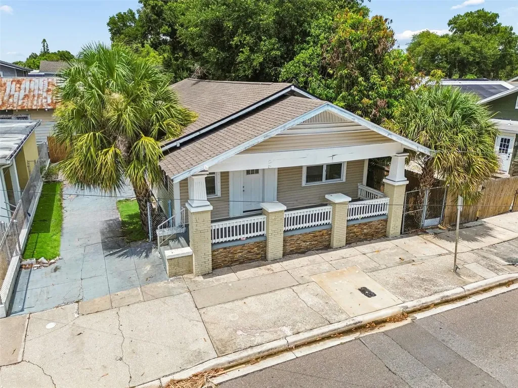 1522 E 21st Avenue Tampa FL 33605
