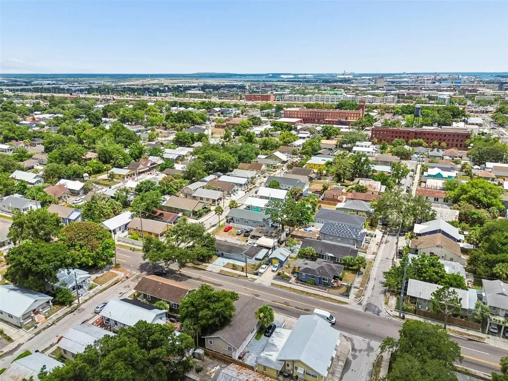 1522 E 21st Avenue Tampa FL 33605