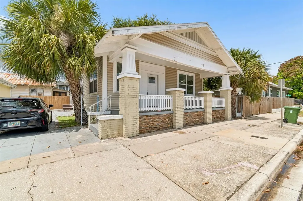 1522 E 21st Avenue Tampa FL 33605