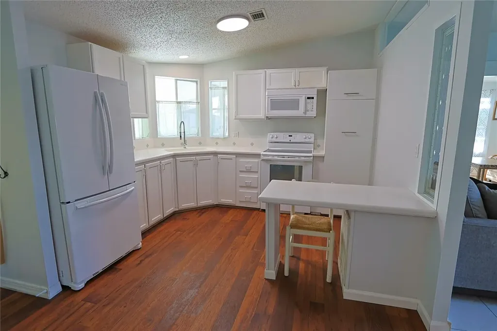 3601 Muller Drive Zephyrhills FL 33540