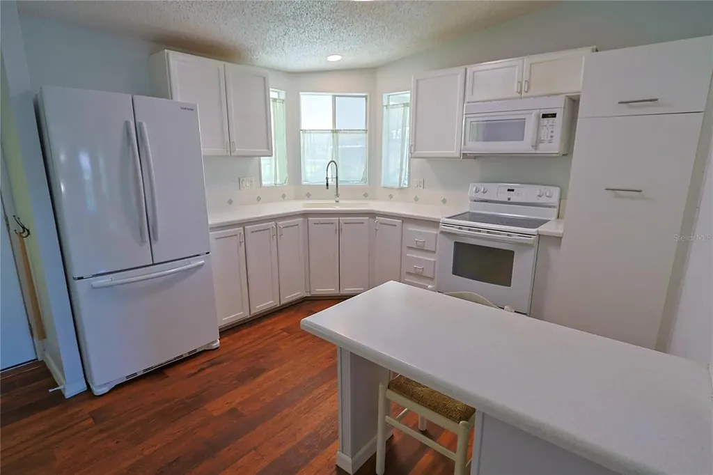 3601 Muller Drive Zephyrhills FL 33540