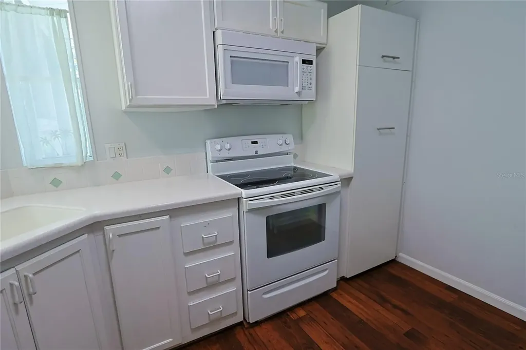 3601 Muller Drive Zephyrhills FL 33540