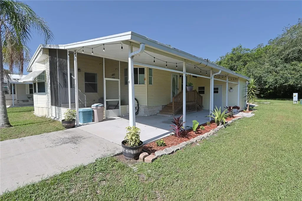 3601 Muller Drive Zephyrhills FL 33540