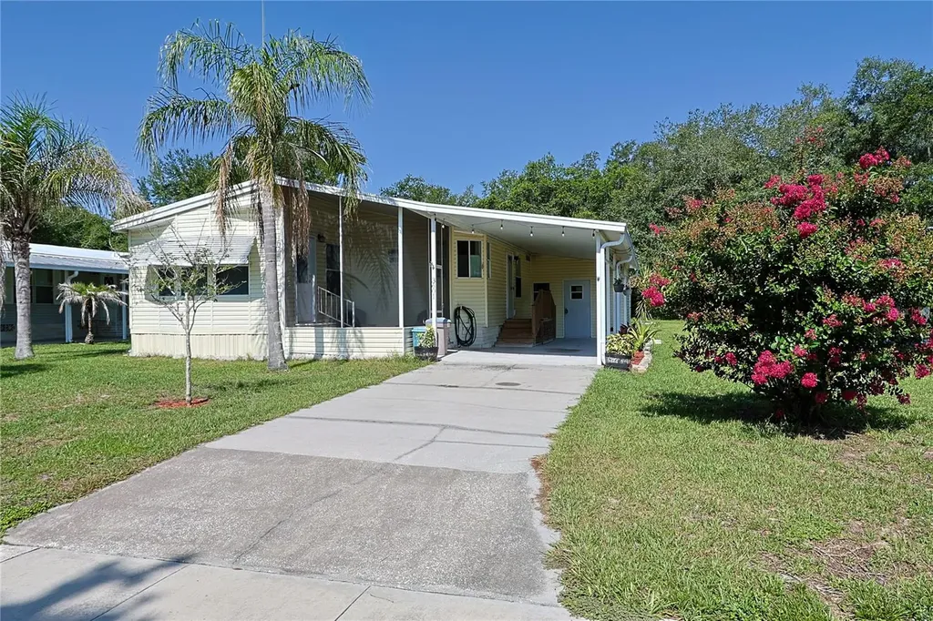 3601 Muller Drive Zephyrhills FL 33540