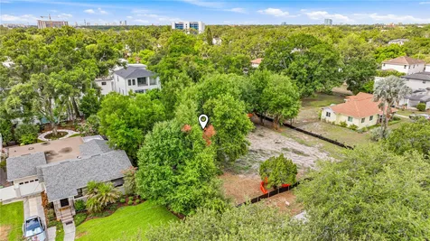 1006 W Adalee Street Tampa FL 33603