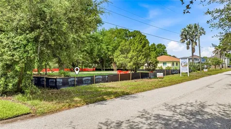 1006 W Adalee Street Tampa FL 33603
