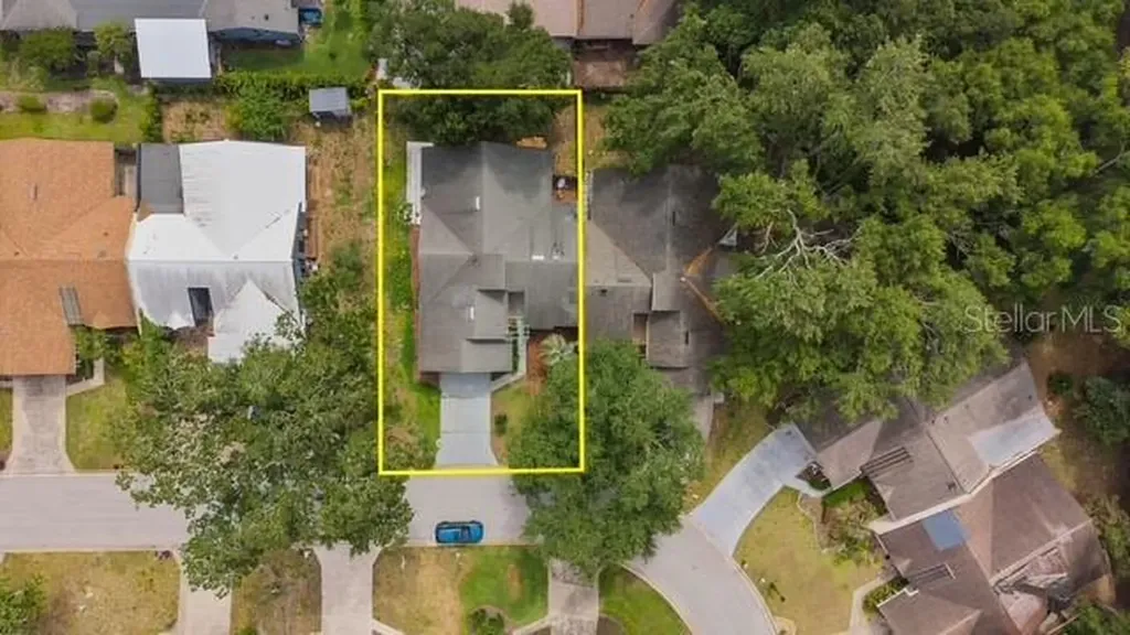 1033 Old South Lane Apopka FL 32712