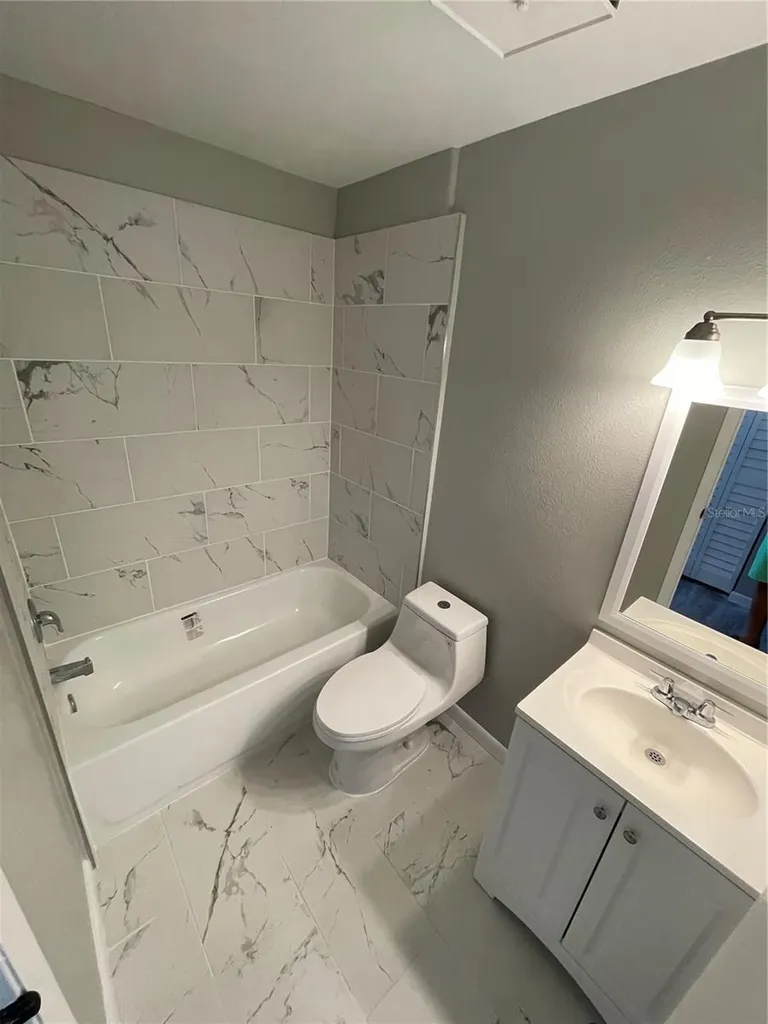 5201 S Macdill Avenue Tampa FL 33611