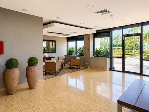 4745 Ave Isla Verde Carolina PR 00979