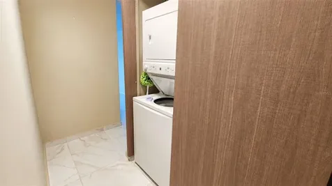 4745 Ave Isla Verde Carolina PR 00979