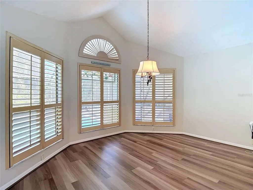 2102 Laindale Place Valrico FL 33596