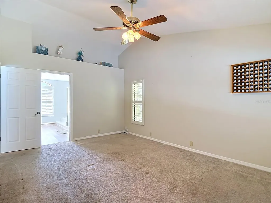 2102 Laindale Place Valrico FL 33596
