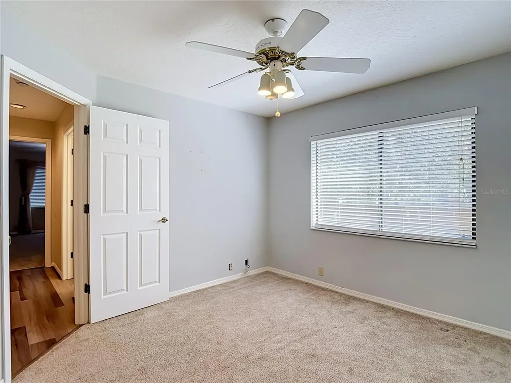 2102 Laindale Place Valrico FL 33596