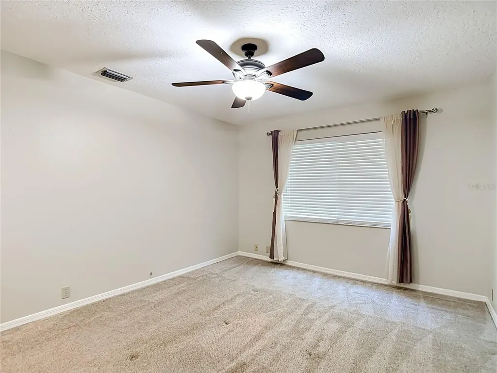 2102 Laindale Place Valrico FL 33596