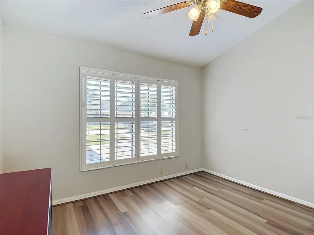 2102 Laindale Place Valrico FL 33596