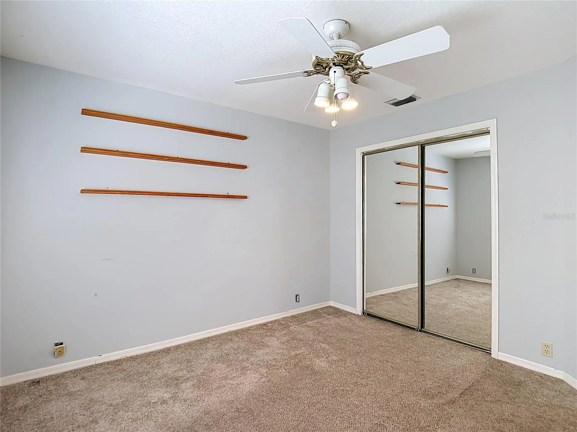 2102 Laindale Place Valrico FL 33596