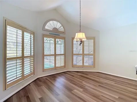 2102 Laindale Place Valrico FL 33596