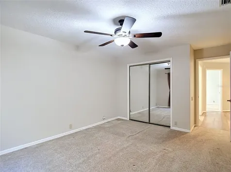 2102 Laindale Place Valrico FL 33596
