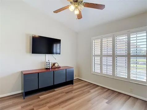 2102 Laindale Place Valrico FL 33596