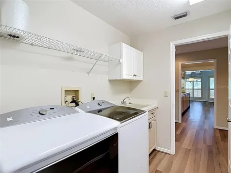 2102 Laindale Place Valrico FL 33596