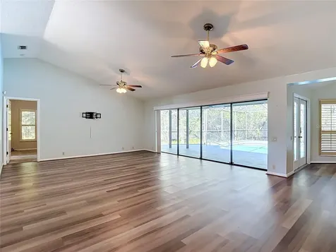 2102 Laindale Place Valrico FL 33596