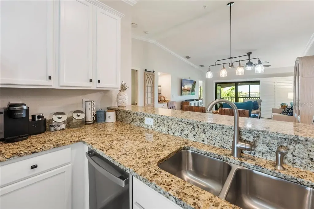 5557 Palmer Circle Bradenton FL 34211