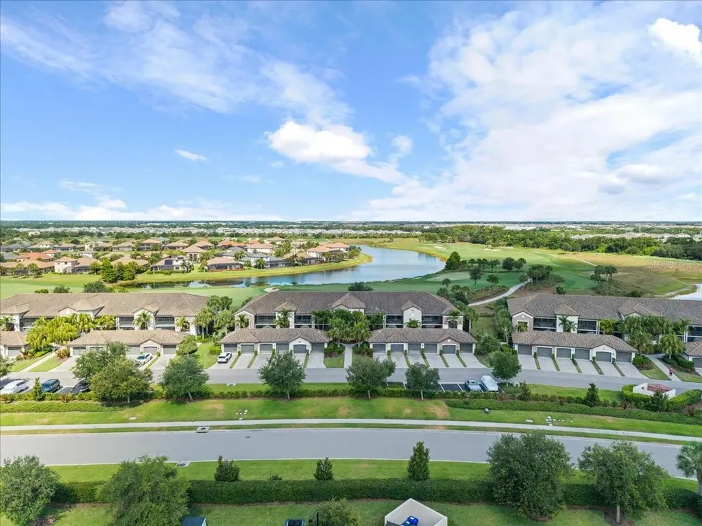 5557 Palmer Circle Bradenton FL 34211
