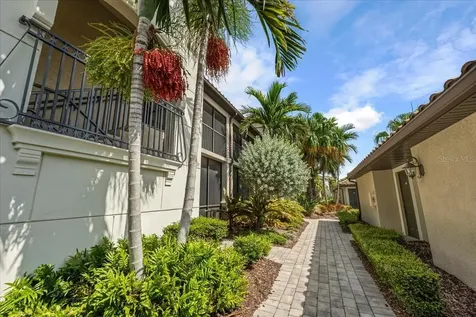 5557 Palmer Circle Bradenton FL 34211